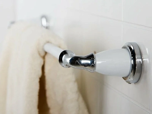 Полотенцедержатель ART&MAX BIANCHI AM-E-2609-Cr хром Полотенцедержатель ART&MAX BIANCHI AM-E-2609-Cr хром