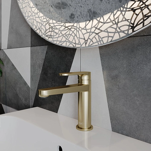 Смеситель для раковины AQUAme Novara AQM6910BG золото шлифованное Смеситель для раковины AQUAme Novara AQM6910BG золото шлифованное