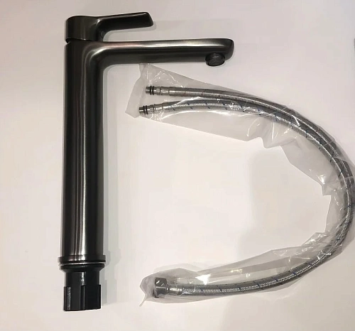 Смеситель для раковины ArtDecco Celeste ACL028QHF графит Смеситель для раковины ArtDecco Celeste ACL028QHF графит