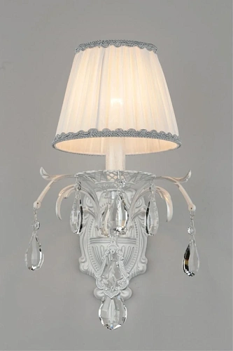 Светильник настенный (Бра) Omnilux Cremona OML-60811-01 Светильник настенный (Бра) Omnilux Cremona OML-60811-01