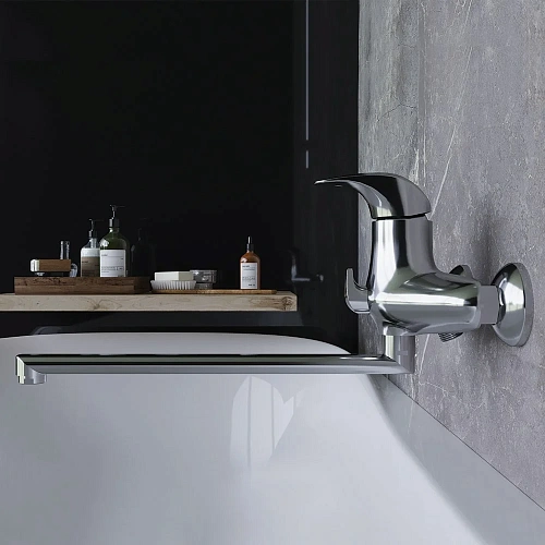 Смеситель для ванны Damixa SPACE 109000000 с длинным изливом Смеситель для ванны Damixa SPACE 109000000 с длинным изливом