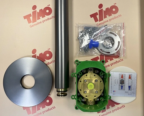 Смеситель для ванны Timo Saona 2310/18Y-CR напольный черное золото Смеситель для ванны Timo Saona 2310/18Y-CR напольный черное золото