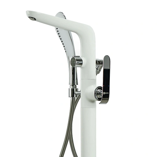 Смеситель для ванны Lemark Melange LM4944CW, напольный, хром/белый Смеситель для ванны Lemark Melange LM4944CW, напольный, хром/белый