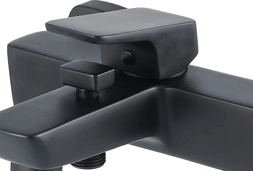 Смеситель для ванны Aquanet Gotic AF440-20B Смеситель для ванны Aquanet Gotic AF440-20B