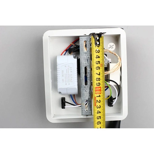 Светильник настенный (Бра) Omnilux Rocchette OML-12311-02 Светильник настенный (Бра) Omnilux Rocchette OML-12311-02