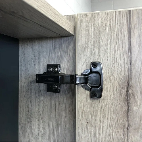 Зеркальный шкаф Comforty Порто-90 00-00009443 дуб дымчатый Зеркальный шкаф Comforty Порто-90 00-00009443 дуб дымчатый