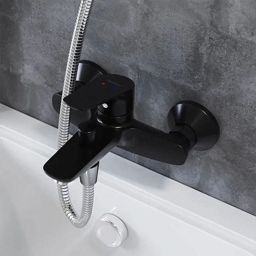 Смеситель для ванны Damixa Jupiter 771000301 черный Смеситель для ванны Damixa Jupiter 771000301 черный