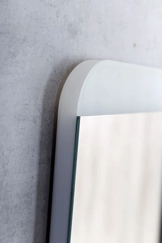 Зеркало BelBagno SPC-CEZ-700-600-LED-BTN 12W 220-240V 700x30x600 с подсветкой и кнопочным выключателем Зеркало BelBagno SPC-CEZ-700-600-LED-BTN 12W 220-240V 700x30x600 с подсветкой и кнопочным выключателем