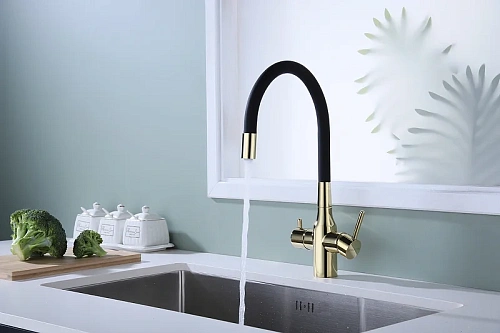 Смеситель для кухни Paulmark Salix золото Sa213419-G Смеситель для кухни Paulmark Salix золото Sa213419-G