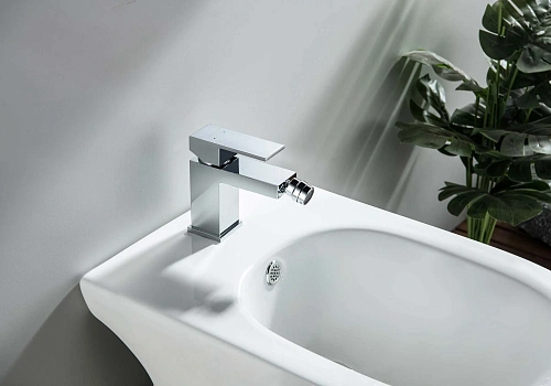 Смеситель для биде Aquatek ЛИБРА AQ1618CR Хром Смеситель для биде Aquatek ЛИБРА AQ1618CR Хром