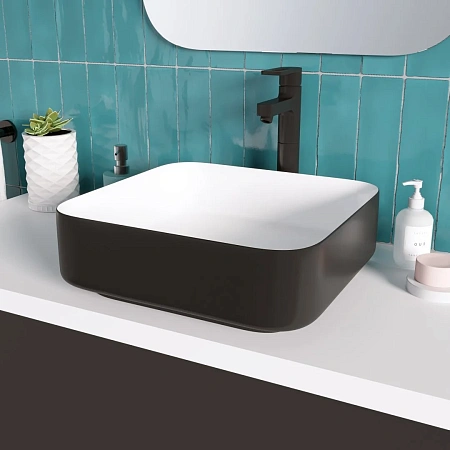 Раковина GROSSMAN Color GR-4042BW (385x385x140) черная белая внутри Раковина GROSSMAN Color GR-4042BW (385x385x140) черная белая внутри