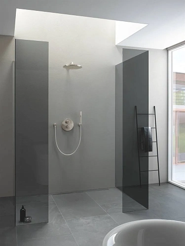 Верхний душ GROHE Rainshower с кронштейном, никель матовый (26066EN0) Верхний душ GROHE Rainshower с кронштейном, никель матовый (26066EN0)