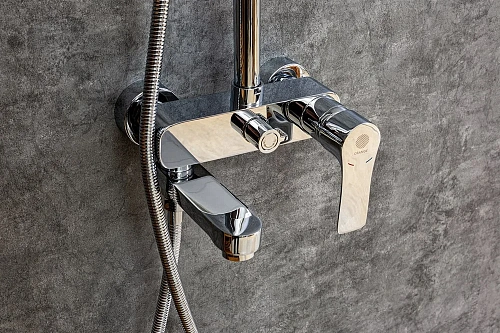 Душевая система STWORKI Нарвик NR-06cr 554035 Душевая система STWORKI Нарвик NR-06cr 554035