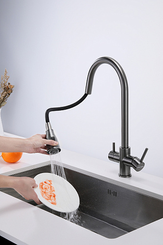 Смеситель для кухни Paulmark Lange вороненая сталь La214212-GM Смеситель для кухни Paulmark Lange вороненая сталь La214212-GM