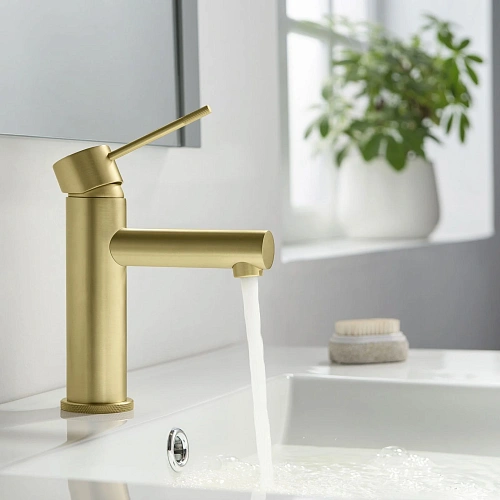 Смеситель для раковины Timo Saona 2361/17F золото матовое Смеситель для раковины Timo Saona 2361/17F золото матовое