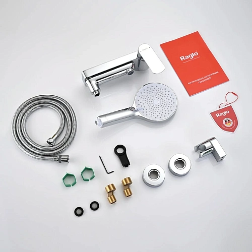 Смеситель для ванны Raglo R03.30, хром Смеситель для ванны Raglo R03.30, хром