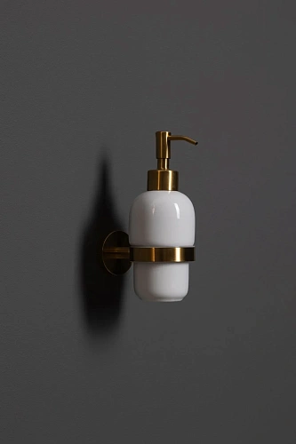 Дозатор жидкого мыла Allen Brau Priority 6.31006-GB золото браш Дозатор жидкого мыла Allen Brau Priority 6.31006-GB золото браш