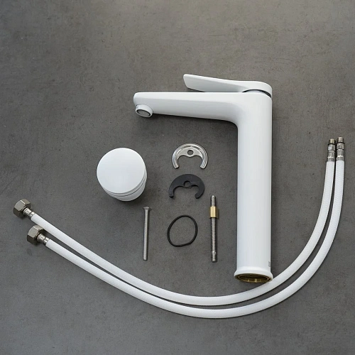 Смеситель для раковины Lemark Bronx LM3709MW монолитный, белый/матовый Смеситель для раковины Lemark Bronx LM3709MW монолитный, белый/матовый