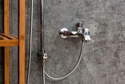 Душевая система Agger Glad A1593500 с изливом, хром Душевая система Agger Glad A1593500 с изливом, хром