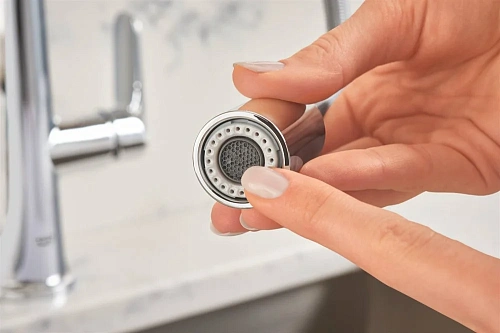 Смеситель для кухни GROHE Veletto, C-образный высокий выдвижной излив, хром (30419000) Смеситель для кухни GROHE Veletto, C-образный высокий выдвижной излив, хром (30419000)