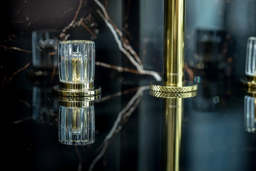 Смеситель для раковины Boheme ELEGANTE GOLD 152-G-EL Смеситель для раковины Boheme ELEGANTE GOLD 152-G-EL