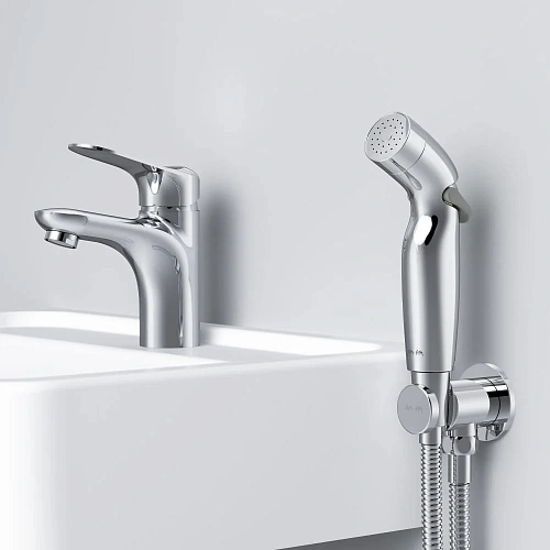 Смеситель для раковины AM.PM Sunny F85C03000 с гигиеническим душем, хром Смеситель для раковины AM.PM Sunny F85C03000 с гигиеническим душем, хром