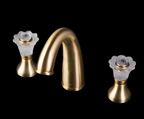 Смеситель для раковины Boheme Сamelia на 3 отверстия 317-Camelia Смеситель для раковины Boheme Сamelia на 3 отверстия 317-Camelia