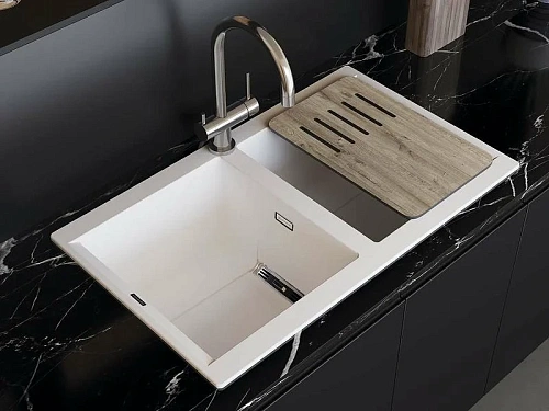 Смеситель для кухни Omoikiri Yamada-BN 4994225 Смеситель для кухни Omoikiri Yamada-BN 4994225