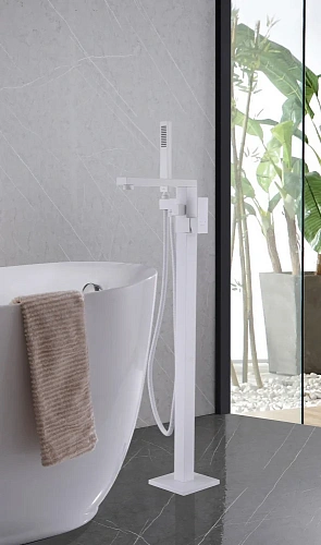 Смеситель для ванны ABBER Daheim AF8215W напольный, белый матовый Смеситель для ванны ABBER Daheim AF8215W напольный, белый матовый