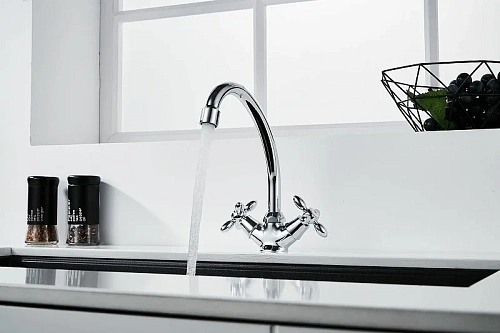 Смеситель для раковины DECOROOM DR53012 Смеситель для раковины DECOROOM DR53012