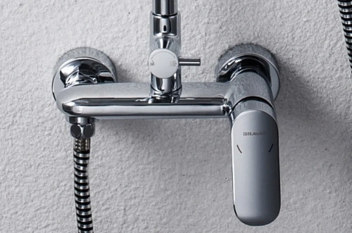 Душевая система Bravat Opal F9125183CP-A1-RUS Душевая система Bravat Opal F9125183CP-A1-RUS