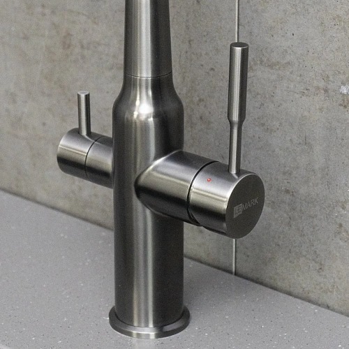 Смеситель для кухни Lemark Expert LM5083GMN-Black c гибким изливом, с подключением к фильтру, графит нано/черный Смеситель для кухни Lemark Expert LM5083GMN-Black c гибким изливом, с подключением к фильтру, графит нано/черный