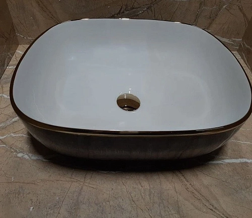 Раковина CeramaLux D1302H134-1 накладная, белый/черный Раковина CeramaLux D1302H134-1 накладная, белый/черный