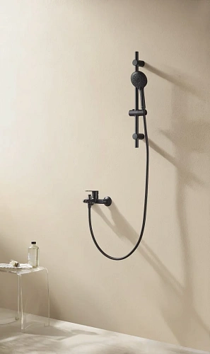 Смеситель для ванны ARROW AG3628MB-TZ черный Смеситель для ванны ARROW AG3628MB-TZ черный