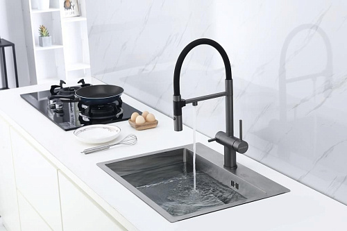 Смеситель для кухни Paulmark Gravity вороненая сталь Gr213888-GM Смеситель для кухни Paulmark Gravity вороненая сталь Gr213888-GM