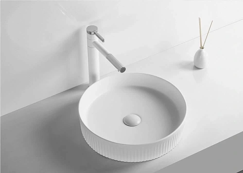 Раковина Ceruttispa CR8010 405х405х100 накладная, белая, круглая Раковина Ceruttispa CR8010 405х405х100 накладная, белая, круглая