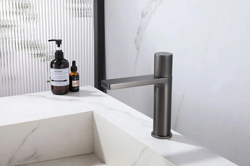 Смеситель для раковины ABBER Rund AF8710NG никель Смеситель для раковины ABBER Rund AF8710NG никель