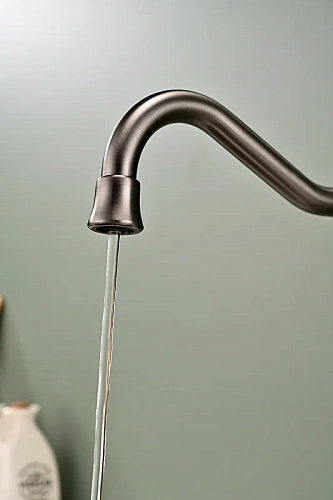 Смеситель для кухни Paulmark Retro вороненая сталь Re213226-GM Смеситель для кухни Paulmark Retro вороненая сталь Re213226-GM