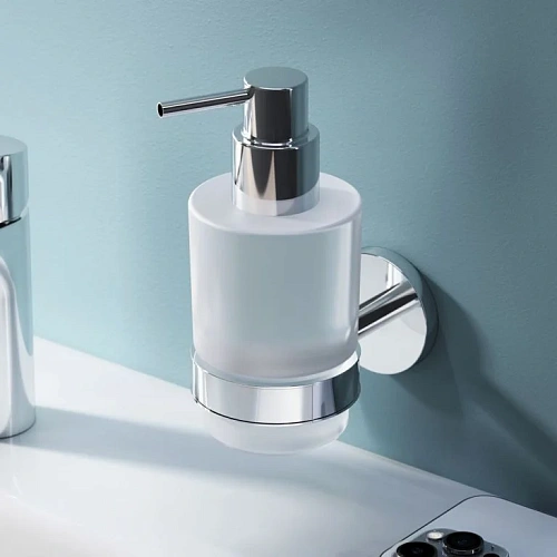 Дозатор жидкого мыла AM.PM X-Joy A85A36900, стеклянный Дозатор жидкого мыла AM.PM X-Joy A85A36900, стеклянный