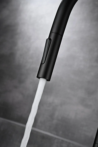 Смеситель для кухни AQUAme Cucina AQM9901MB с выдвижным изливом,черный матовый Смеситель для кухни AQUAme Cucina AQM9901MB с выдвижным изливом,черный матовый