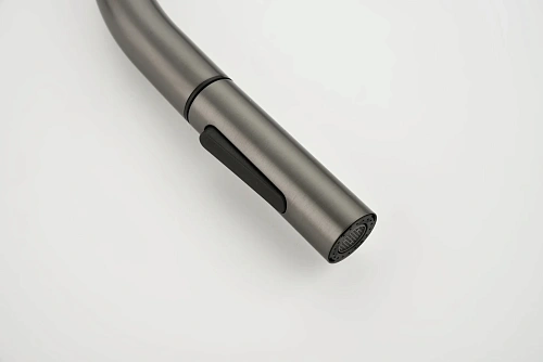 Смеситель для кухни AQUAme Cucina AQM9901GM с выдвижным изливом, металл Смеситель для кухни AQUAme Cucina AQM9901GM с выдвижным изливом, металл