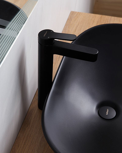 Раковина BelBagno BB1404-H301 605x370x150 черная матовая Раковина BelBagno BB1404-H301 605x370x150 черная матовая