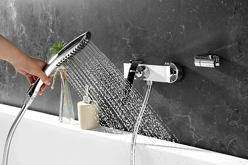 Смеситель для душа Lemark Melange LM4933CW, хром/белый Смеситель для душа Lemark Melange LM4933CW, хром/белый