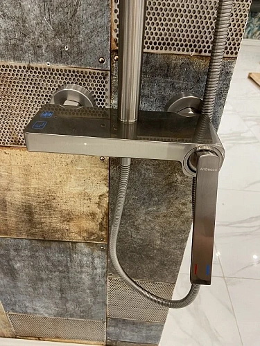 Душевая система ArtDecco Portofino APR110QHS графит Душевая система ArtDecco Portofino APR110QHS графит