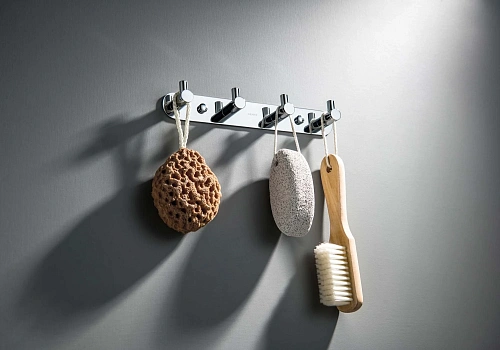 Крючок Aquatek ЕВРОПА AQ4123CR хром Крючок Aquatek ЕВРОПА AQ4123CR хром