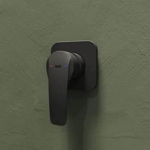 Смеситель для душа IDDIS Ray (RAYBL00i66) с одним выходом, встраиваемый черный матовый Смеситель для душа IDDIS Ray (RAYBL00i66) с одним выходом, встраиваемый черный матовый