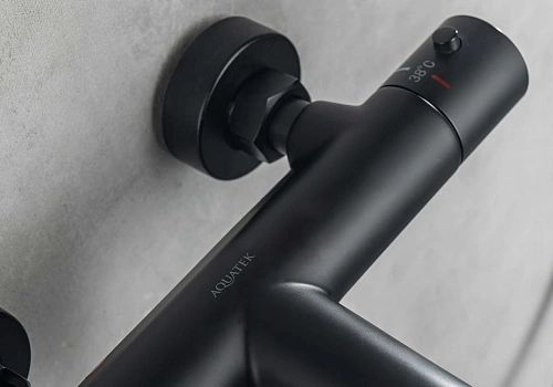 Смеситель для ванны Aquatek ВЕГА AQ1043MB черный матовый Смеситель для ванны Aquatek ВЕГА AQ1043MB черный матовый