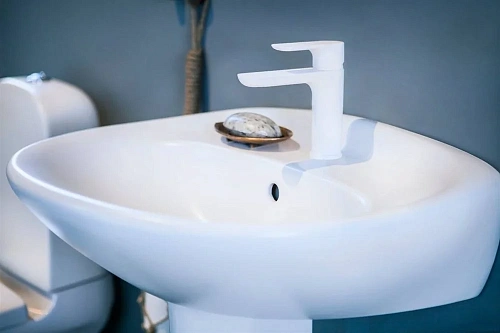 Смеситель для раковины Gustavsberg Estetic GB41218051 41 белый Смеситель для раковины Gustavsberg Estetic GB41218051 41 белый