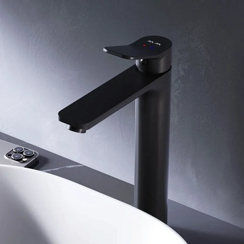 Смеситель для раковины AM.PM X-Joy F85A92022 высокий, черный Смеситель для раковины AM.PM X-Joy F85A92022 высокий, черный