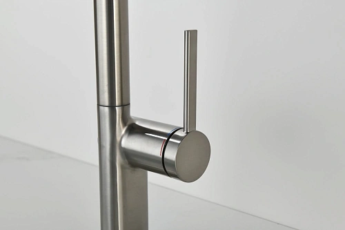 Смеситель для кухни AQUAme Cucina AQM9903BN с выдвижным изливом, с подключением к фильтру с питьевой водой, никель шлифованный Смеситель для кухни AQUAme Cucina AQM9903BN с выдвижным изливом, с подключением к фильтру с питьевой водой, никель шлифованный